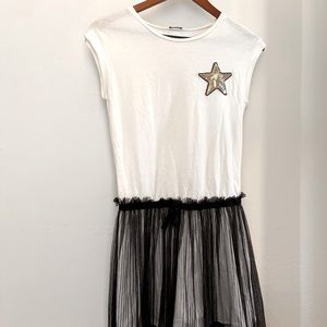 Casual white with black skirt dress
